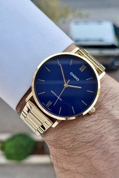 Casio Kadranı Lacivert Kordonu Gold Renk Erkek Kol Saati