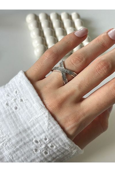 Ressia Zircon Stone Cross Ring