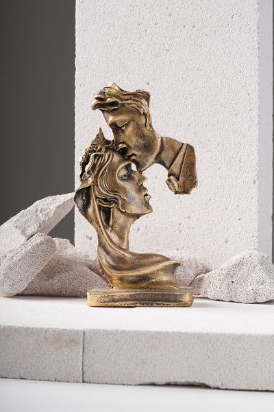 ALCSTORE Sevgililer Günü Yüzyüze Çift Heykel Biblo