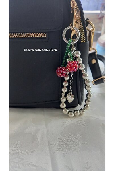 Atolye Ferda 3D الكرز نموذج الخرز محبوك حلقة رئيسية حقيبة حلية سحر