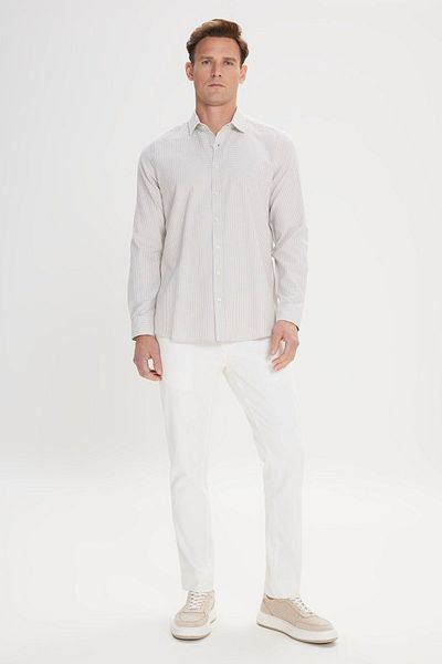 ALTINYILDIZ CLASSICS Λευκό-μπεζ ανδρικό πουκάμισο - Easy Iron, Slim Fit, Button Collar, Seersucker Pattern