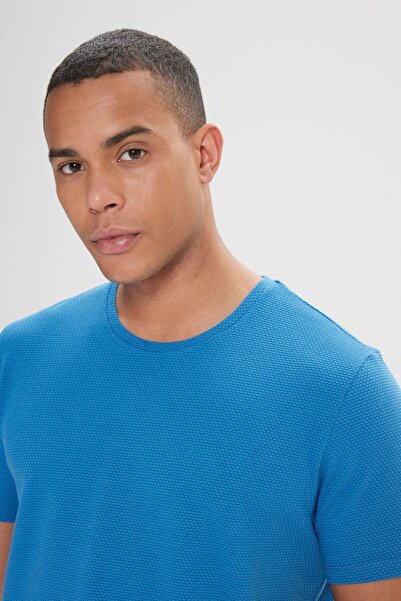 AC&Co / Altınyıldız Classics Ανδρικό μπλουζάκι Indigo Slim Fit Crew Neck με μαλακό κουμπί Modal