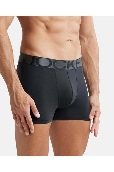 JOCKEY مجموعة دولية موجزة IC28-01 باللون الأسود
