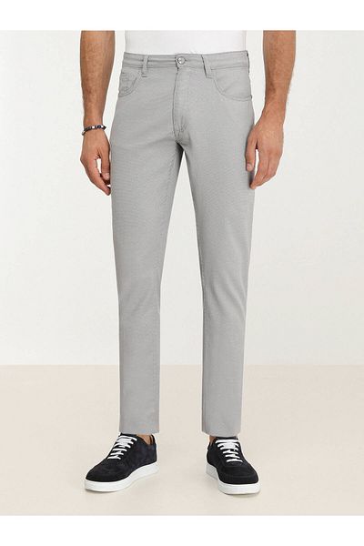 Kip Lässige, gewebte Hose aus Baumwollmischung im Slim Fit