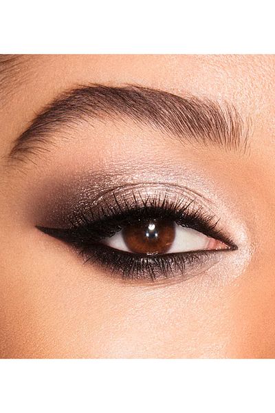 Clara Line Eyeshadow 236 Charcoal