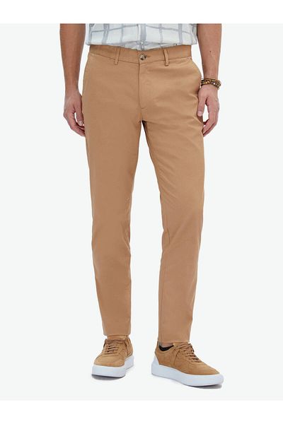 Kip Lässige, gewebte Hose aus Baumwollmischung im Regular Fit