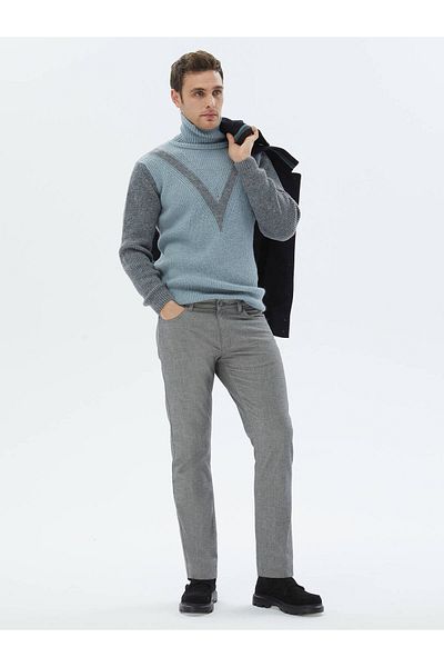 Kip Woven Slim Fit Casual Cotton Blend Trousers