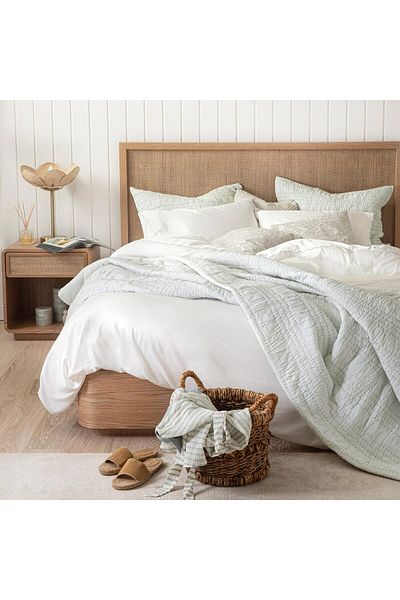 Chakra Cassis Duvet Cover Set Double Ocean