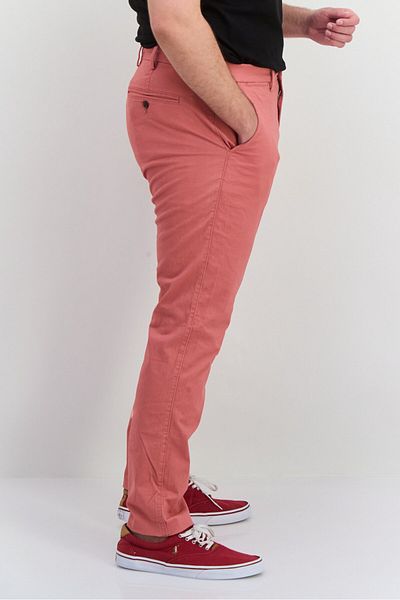 GAP Men Slim Fit Plain Chino Pants, Pale Red