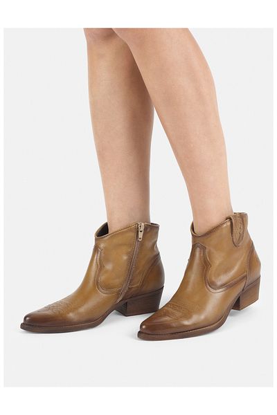 Felmini Stiefelette
