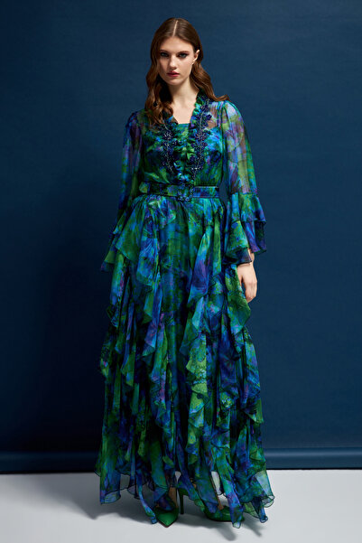 İnce Yaka Kemer işleme detaylı Fırfırlı Büyük Beden İpeksi Şifon Abiye Elbise