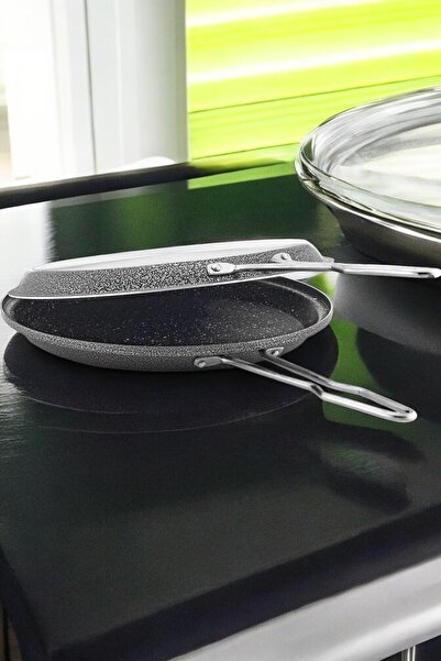 Gökdil Cantef Yanmaz Yapışmaz 36 Cm Metal Kulplu Granit Balık Tavası