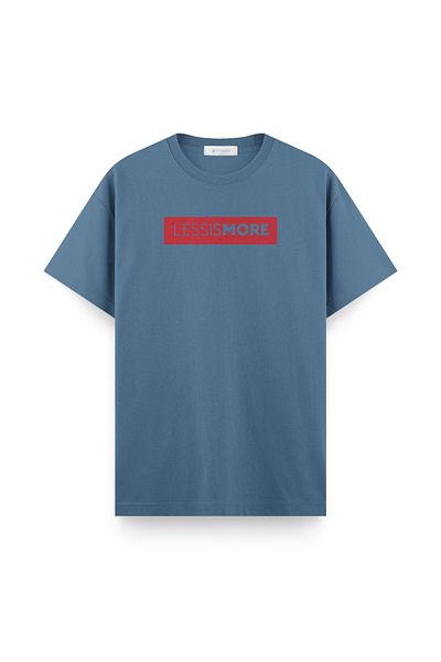COUTLINER Less Is More Regular T-Shirt
