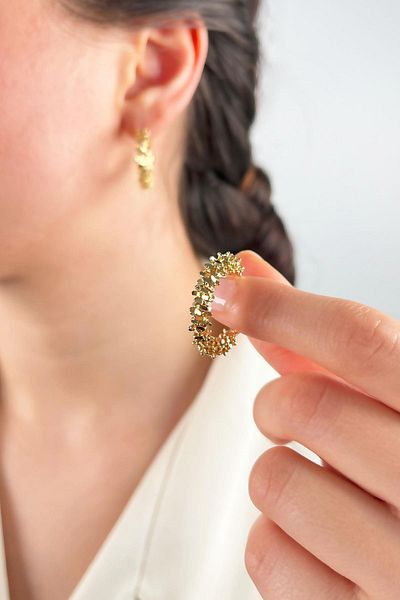 Sose Moda 2cm Wide Gold Hoop Serrated Earrings