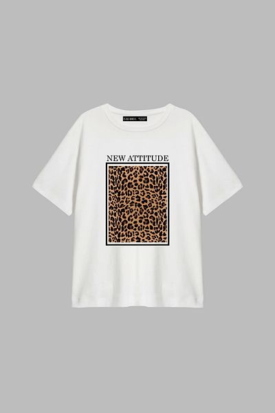 Sekizbiraltı Νέα γυναικεία μπλουζάκι με στάμπα Relaved Fit White
