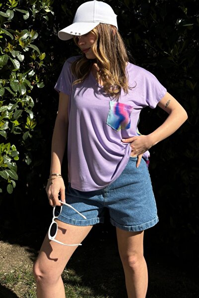 Juuuj Decolteu în V liliac, detaliu de buzunar, croială lejeră, mânecă scurtă...