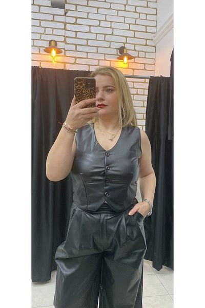 TUBA TOPTAŞ Leather Vest
