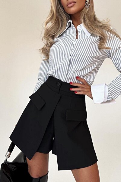 Mossta Buttoned Asymmetrical Cut Shorts Skirt Black
