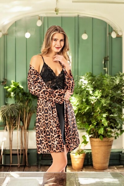White Velvet Set of 2 Satin Leopard Print Kimono and Nightgown - W.V.3Nl.0.9A.Y