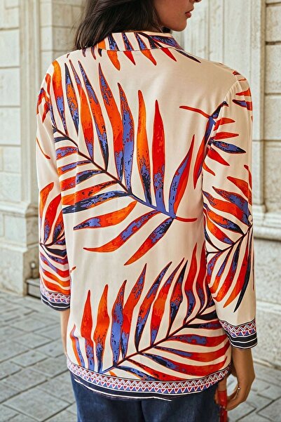 Juuuj Cămașă ecru, cu model de frunze colorate, cu croiala obișnuită