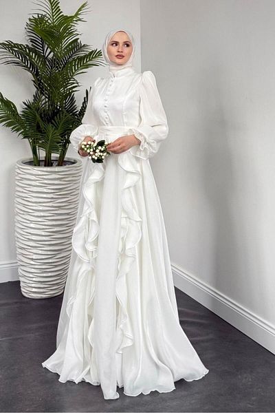 MERVEN AKYÜZ Βραδινό φόρεμα Samira White Ruffle Janjan