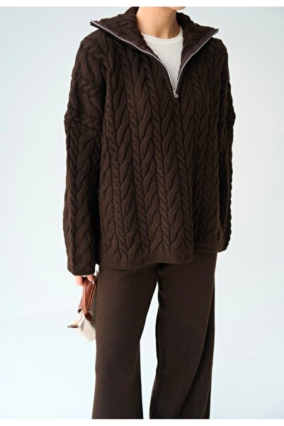 Qu Style Kamyoner Yaka Saç Örgüsü Bordo Kazak