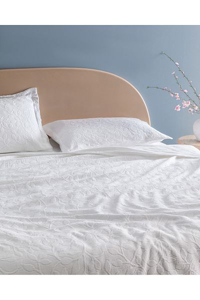Madame Coco Chantal King Size 100% Cotton Bedspread - White