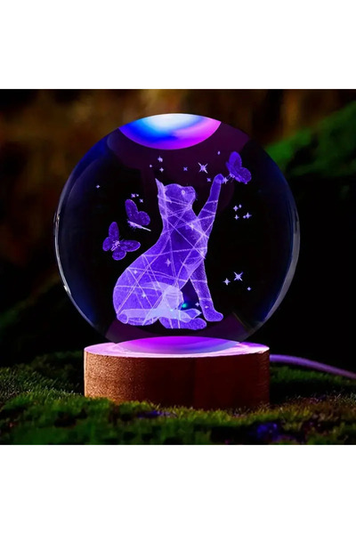 hediyesahibi Kişiye Özel Işıklı Ahşap Kaideli Sevimli Kedi Temalı Cam Küre 8*6cm