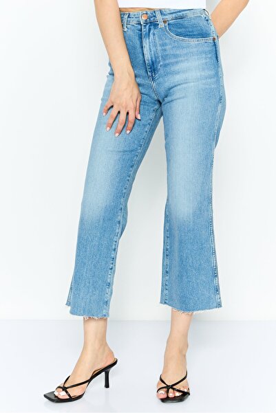 WRANGLER Women Mom Fit Washed Stretchable Jeans, Blue