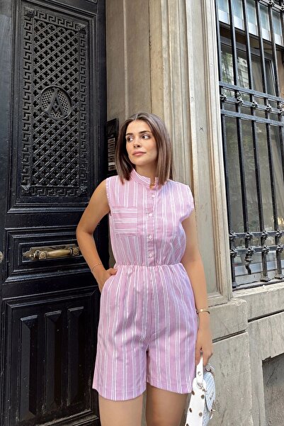 Juuuj Ροζ αμάνικο, γιακά με κουμπιά, ελαστική μέση, τσέπες, κοντή ριγέ φόρμα με μοντέλο σορτς