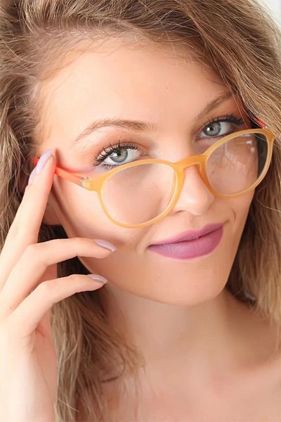 Clariss Yellow Color Oval Orange Color Glasses