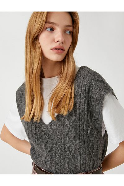 Koton Knitted Sweater V-Neck Braided Patterned