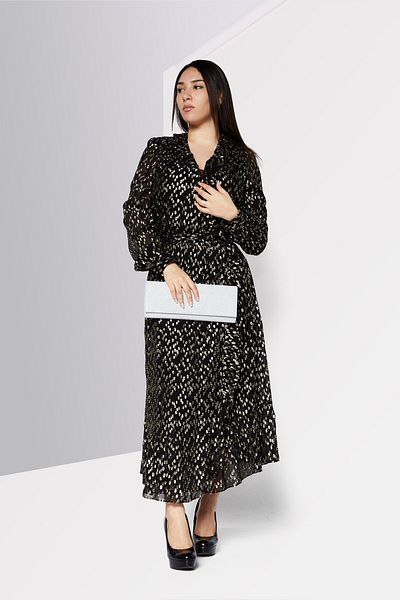 Michael Kors فستان ماكسي معدني للنساء، أسود