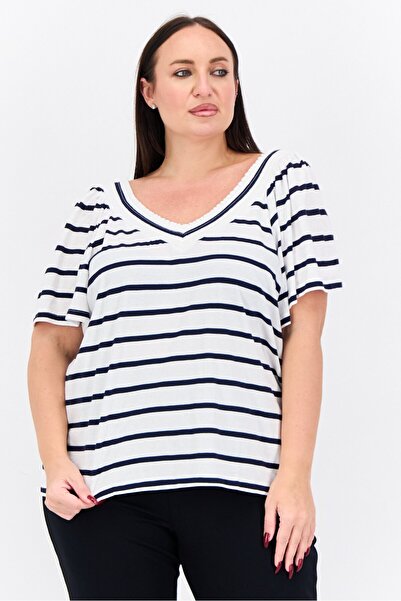 Nautica بلوزة نسائية مخططة بأكمام قصيرة ورقبة على شكل حرف V، باللون الأبيض