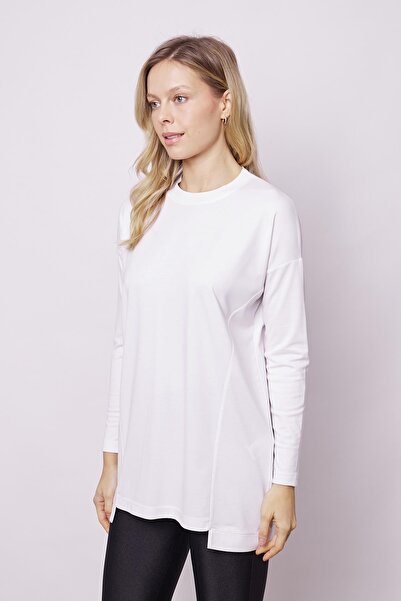 Jument White Tunic Blouse - Crew Neck, Long Sleeve, Lightweight Lycra, Relaxed Fit (Hide the Belly)