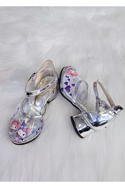 ÇOCUKLARIN HAYAL DÜNYASI Children's high heels