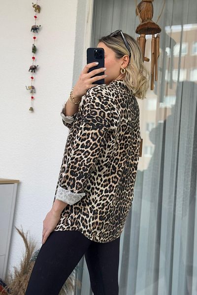 Kubos Moda Голямо яке с леопардово покритие от габардин