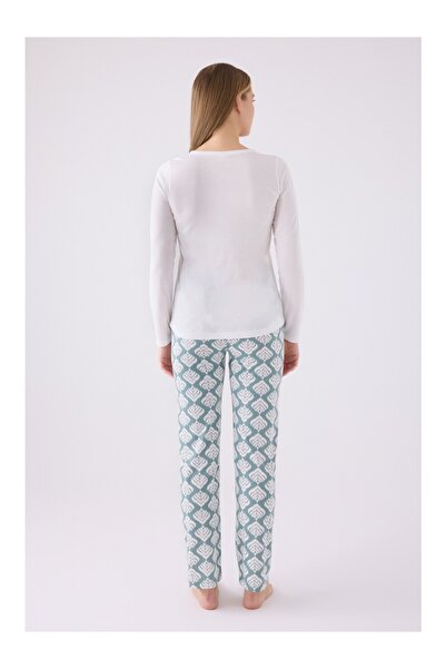 Pierre Cardin Kadın Lisanslı Krem Renk Yakası Düğmeli İkili Pijama Takımı WVT.O.L.8E5T.