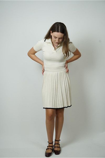 Lefon Polo Collar Cream Skirt Suit