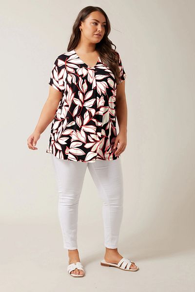 Stil Diva V-Neck Short Sleeve Pleated Plus Size Blouse -615650