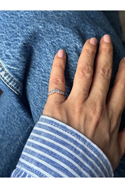 Rossetto Atelier خاتم البنصر والمفاصل من حجر الزركون المستورد