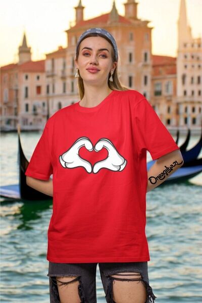 oneagılyazı تي شيرت نسائي كبير الحجم مطبوع عليه قلب الإصبع