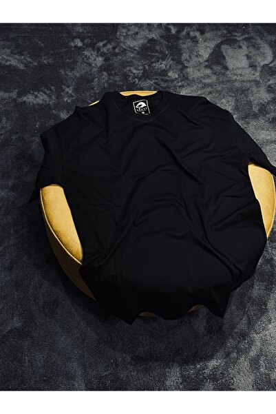 Spark Collection تيشيرت أسود أساسي مصنوع من القطن بنسبة 100%