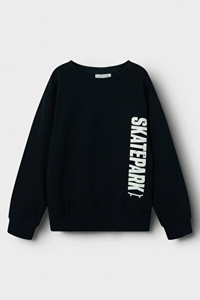 name ıt Černá pánská mikina