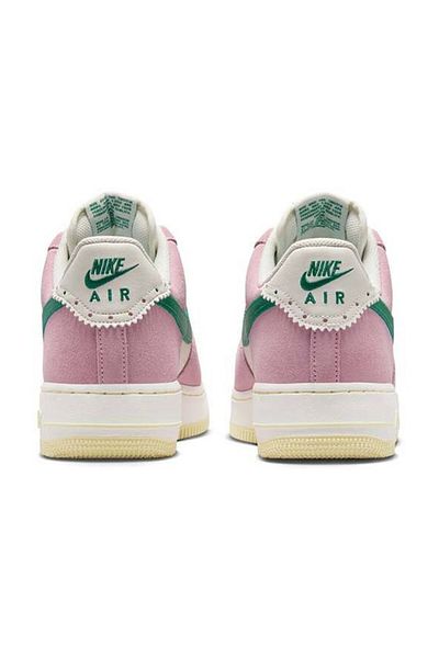 Nike Nike Air Force 1 '07 LV8 Rosa Schuhe