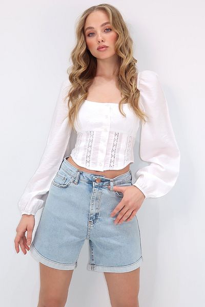 Trend Alaçatı Stili Női világoskék dupla lábú zsebes farmer farmer rövidnadrág ALC-X10553