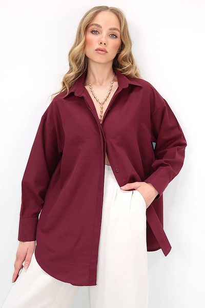 Trend Alaçatı Stili Burgunderfarbenes, übergroßes, langes, gewebtes Damenhemd ALC-X6828