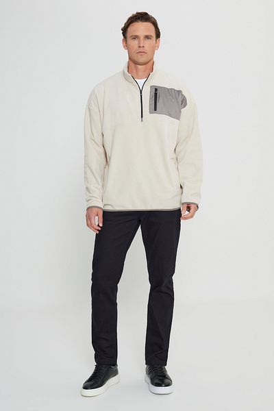 AC&Co / Altınyıldız Classics Men's Beige Oversize Loose Cut Stand-Up Bato Collar Pocket Detailed Zipper Cold-Proof Fleece Sweatshirt