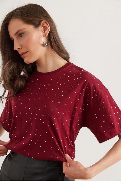 Olalook Women's Burgundy Print Stone Detail Regular Fit T-Shirt Tsh- 19000831