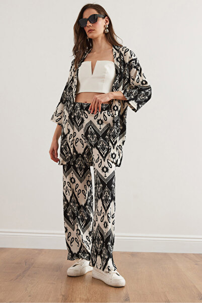 Olalook Costum kimono cu model șal ecru negru pentru femei - TKM- 19000349